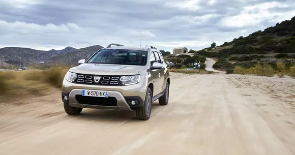 Dacia Duster primește un nou motor la Paris