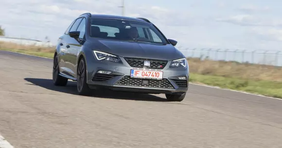 Seat Leon ST Cupra: 4,9 secunde şi Isofix