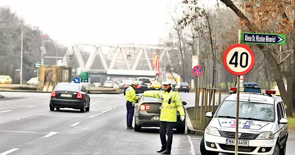 Conducătorii auto ar putea scăpa de punctele de penalizare dacă urmăresc un film educativ al Poliției Române