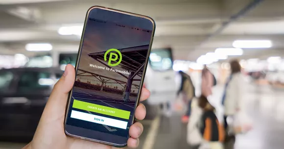 BMW Group achiziţionează Parkmobile