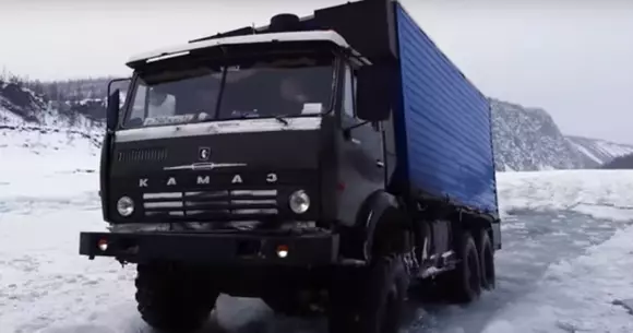 Şofer în Siberia: cine are curaj? (Video)