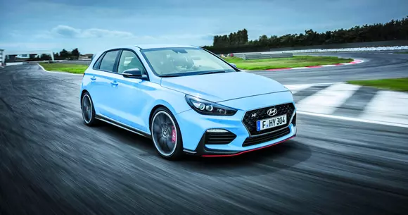 Hyundai i30 N - Nesperat de dichisit și tentant