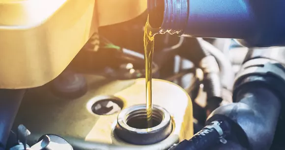 Ce lichide schimbi la mașină iarna