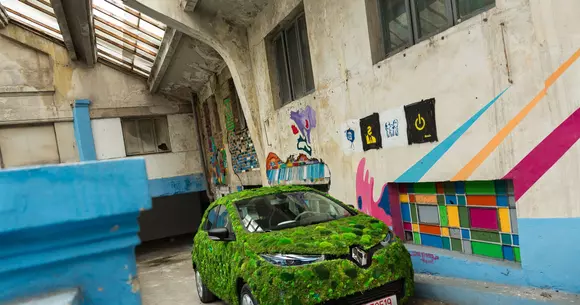 Uber a lansat serviciul de ride sharing cu maşini electrice UberGREEN la Bucureşti