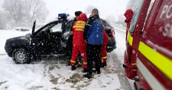 Viscolul și zăpada au mobilizat 17.000 de angajați MAI