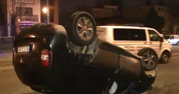 Un polițist băut a lovit patru autovehicule în Bucureşti