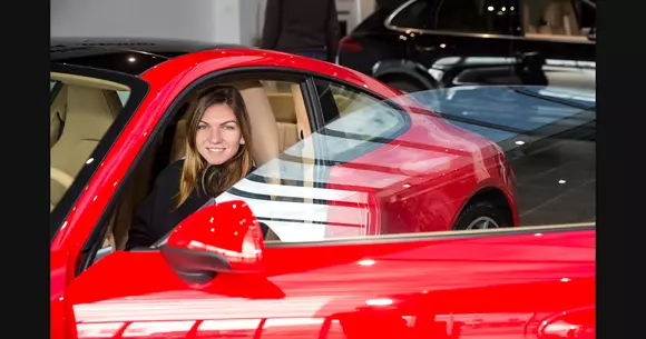 Surpriză: ce maşină a primit Ion Țiriac de la Simona Halep