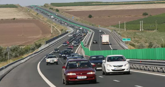 Povestea Autostrăzii Soarelui. Cum voia Ceaușescu să construiască 3.200 km de autostradă și cum ar fi arătat România