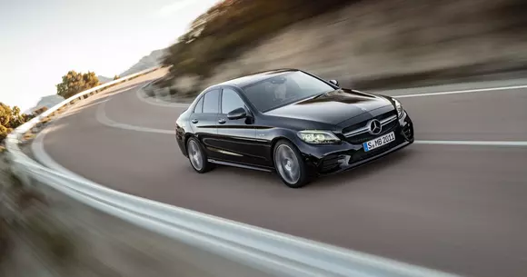 Noul Mercedes-AMG C 43 4MATIC debutează la Geneva