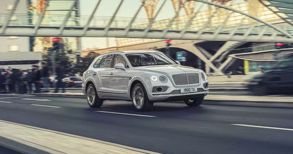 Bentley Bentayga Hybrid - primul pas al mărcii către electrificare