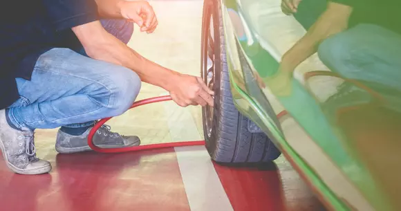 5 întrebuințări ale compresorului de aer, utile pentru mașină