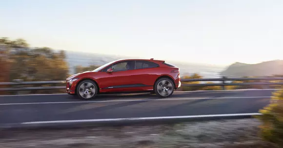 Noul Jaguar I-Pace full electric promite o autonomie de 480 km