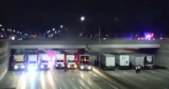 Cum au împiedicat mai mulți șoferi o tentativă de sinucidere - VIDEO