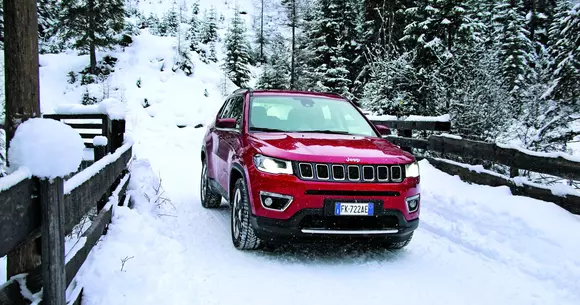 Jeep Compass 2.0 MultiJet: American cu Stil Latino-lover