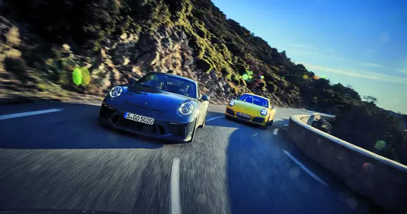 Porsche pur: 911 T şi 911 GT3 pe traseele raliului Monte Carlo