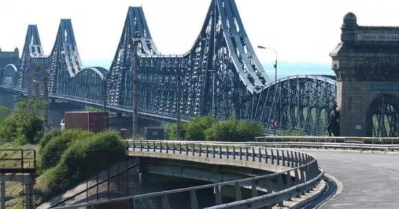 Taxa de pod de la Feteşti şi Giurgeni ar putea fi desfiinţată