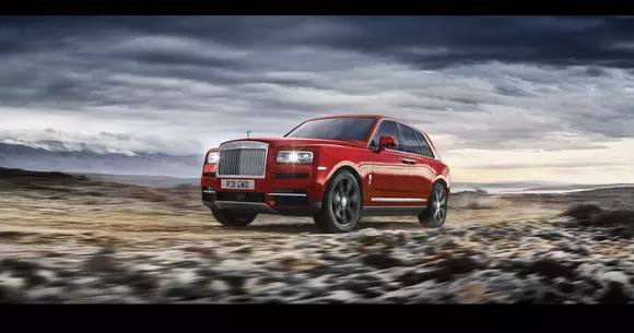 Rolls-Royce Cullinan - primul SUV din istoria companiei