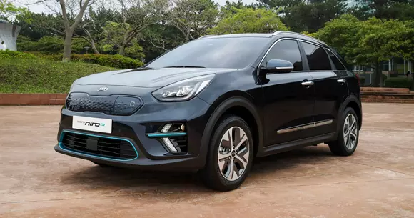 Primele imagini cu modelul electric Kia Niro EV