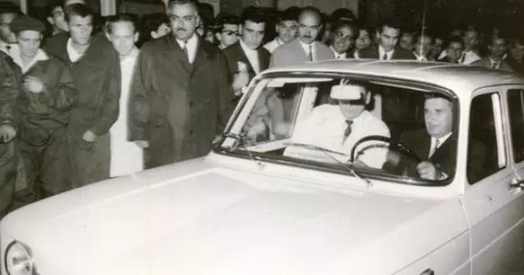 Marca Dacia sărbătorește 50 de ani de existență. Cum a început povestea Dacia?