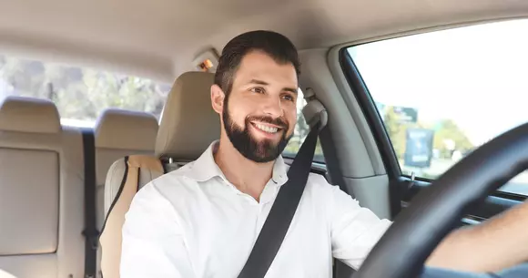 9 cele mai frecvente greșeli pe care le poți face ca șofer înainte de un drum lung