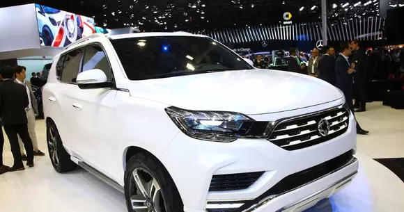 Salonul Auto de la Paris, sperietoarea constructorilor