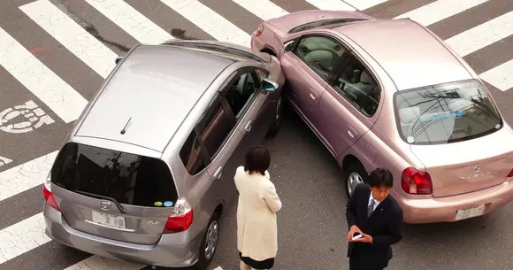 Ai accident și rămâi fără mașină? Iată ce obligație va avea asiguratorul