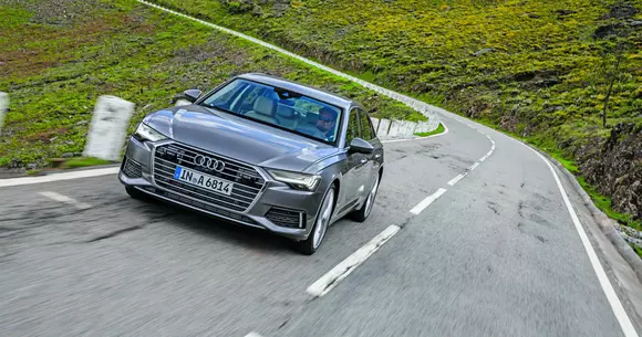 Audi A6 55 TFSI quattro: Revoluţie în clasa business
