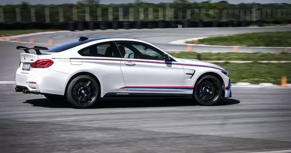 BMW M Performance - cu adevărat doar pentru pasionaţi