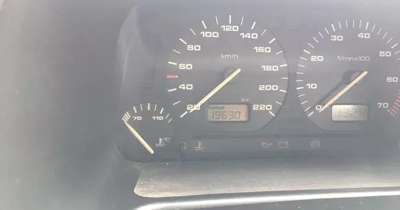 Mașina scoasă la vânzare de ANAF la prețul unui telefon mobil