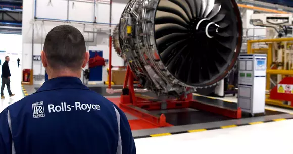 Rolls-Royce vrea să realizeze taxiuri zburătoare