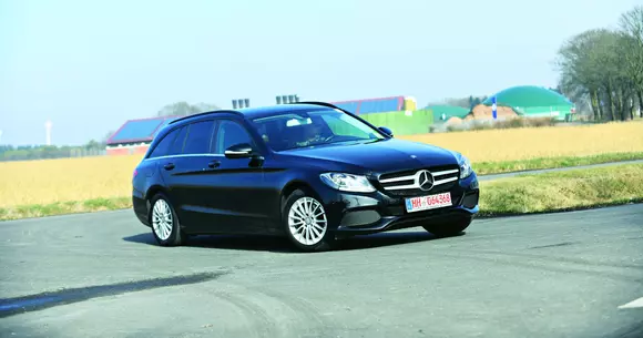 Mercedes Clasa C (W205) de la 15.000 euro: Este Clasa C nemuritoare?