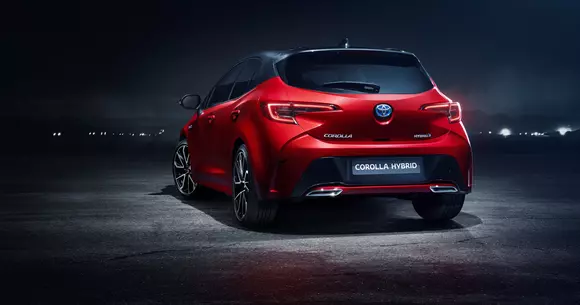 Adio, Auris! Toyota Corolla este din nou disponibilă ca versiune hatchback