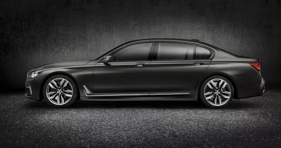 Fiul lui Dragnea a făcut un leasing pentru o nouă mașină de lux