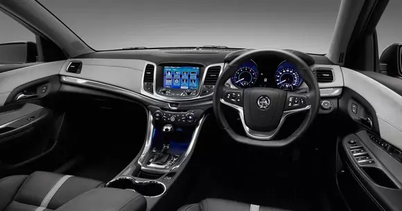 Ministerul Transporturilor a găsit soluția pentru mașinile cu volanul pe dreapta