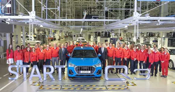Audi Ungaria începe producția noului Audi Q3