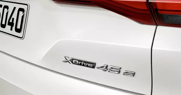 Mașinile plug-in hybrid au emisii mult mai mari decât în datele oficiale, arată un studiu