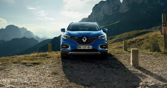 Renault Kadjar facelift: Restilizare discretă la exterior și interior modernizat