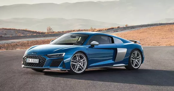 Audi R8 V10 primește un facelift cu performanțe îmbunătățite