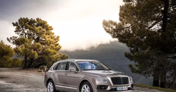 E oficial: Bentley Bentayga V8 diesel nu va mai fi disponibil în Europa