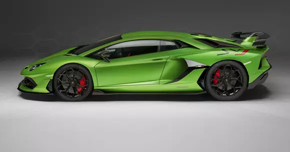 Lamborghini prezintă noul sistem aerodinamic activ de pe Aventador SVJ