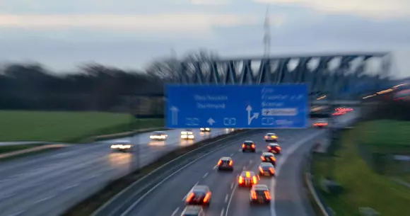 Românii au fraudat Germania cu 21 de milioane de euro prin achiziții auto