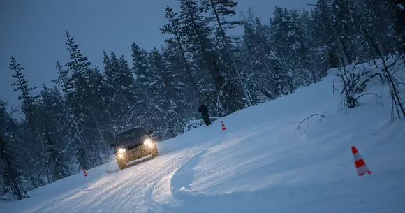 (P) Auto Bild consideră că WinterContact TS 860 de la Continental este „Exemplar”