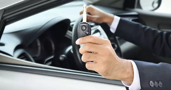 (P) Iata 5 lucruri care te vor ajuta sa gasesti cea mai buna oferta de inchirieri masini