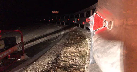 Furt pe Transalpina: Parapeții au rămas fără catadioptri în 12 ore!