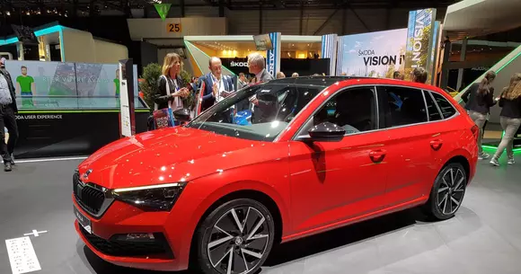 Skoda Scala se prezintă: Înlocuitorul lui Rapid e gata de debut