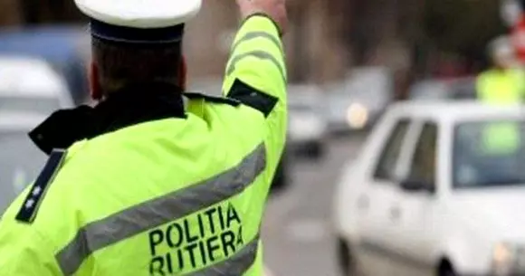 Polițist local, către cel de la Rutieră: „Mergeți și vedeți-vă de treabă că iese scandal mare!” (VIDEO)