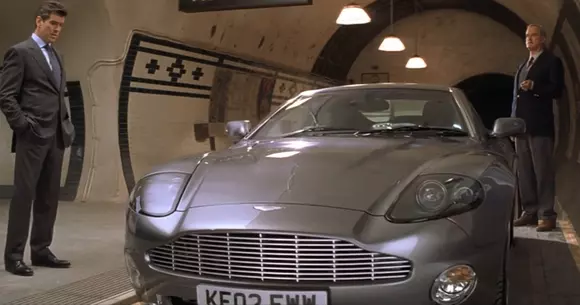 James Bond, spaima bolizilor. Ce pagube a produs Agentul 007 de-a lungul filmografiei sale