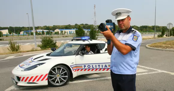Curtea Constituțională: radarele nu vor fi presemnalizate, pentru că șoferii ar deveni agresivi