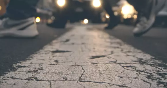 Ești pieton? Vei fi amendat dacă nu respecți regulile de circulație!