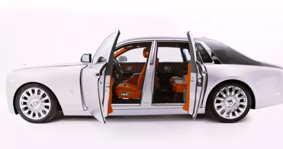 BMW face recall la peste 250.000 de mașini, inclusiv Rolls-Royce. Care este motivul